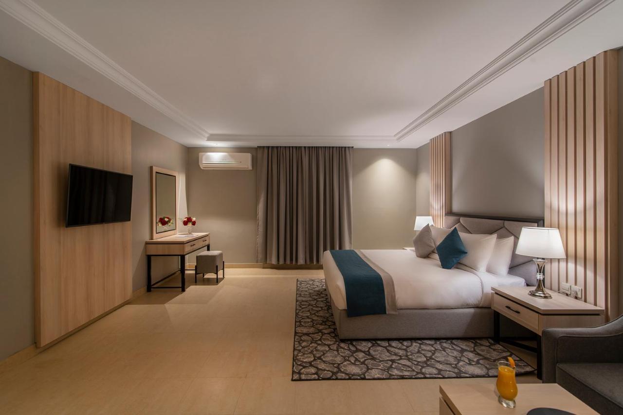 Enala Hotel Apartments - Tabuk Табук Екстериор снимка