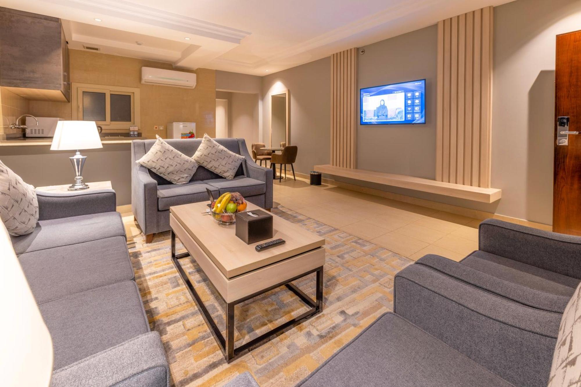 Enala Hotel Apartments - Tabuk Табук Екстериор снимка